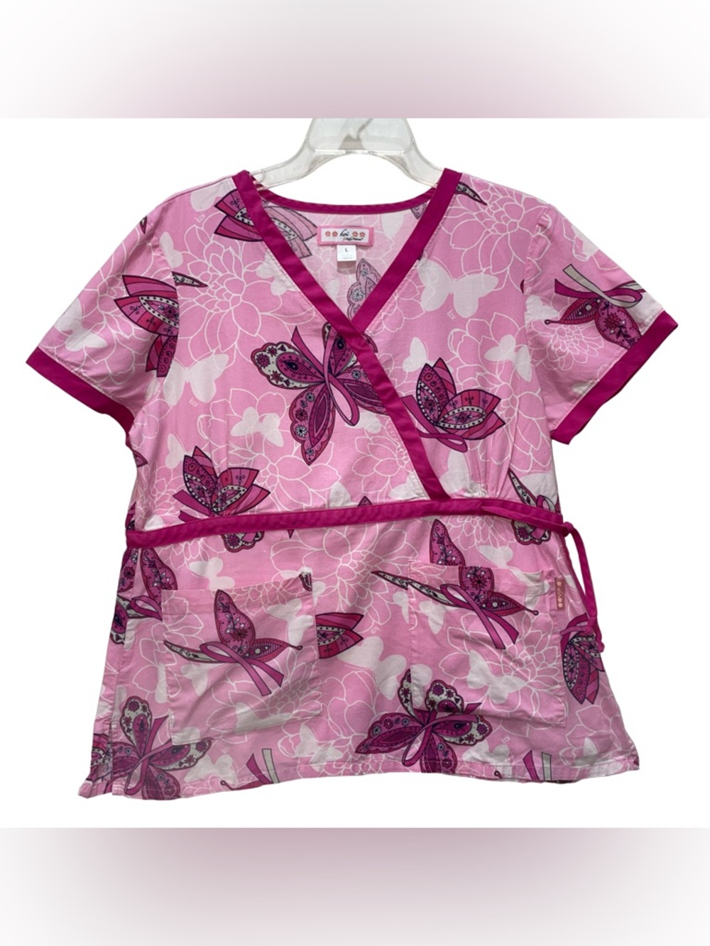 Koi by Kathy Peterson Kimono Pink Butterfly Floral Lace Scrub Top Medic Nurse L